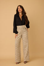 Load image into Gallery viewer, Tweed
