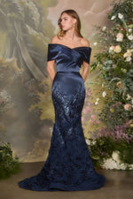 Load image into Gallery viewer, Adrea
