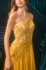 Load image into Gallery viewer, Julia Jeweled
